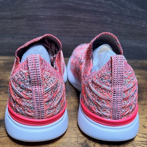APL TechLoom Breeze Sneaker in Magenta/Neon Peach/Melange, Size 6. New in Box! - Picture 8 of 16